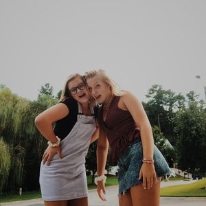 Meet your Posher, Caroline